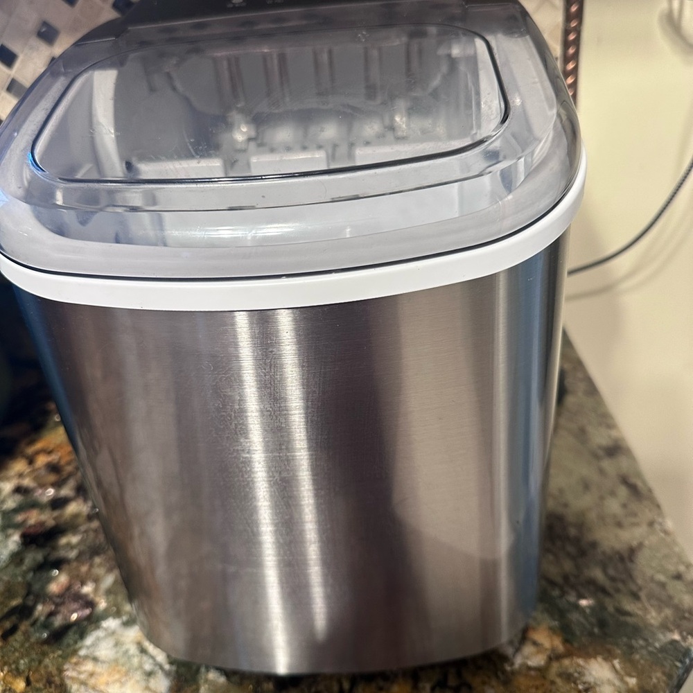 Stainless Steel Ice Maker